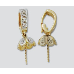 14K Złoty wisiorek z diamentami