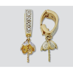 14K Złoty wisiorek z diamentami
